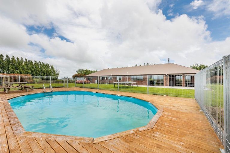 Photo of property in 707 Aranui Road, Kairanga, Palmerston North, 4475