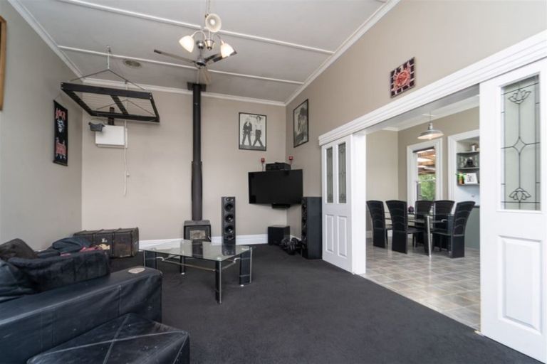Photo of property in 68 Lincoln Road, Masterton, 5810