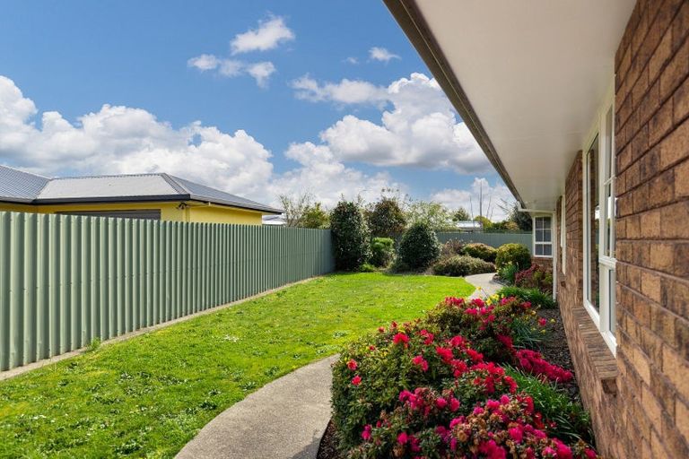 Photo of property in 16 Wharepapa Grove, Motueka, 7120