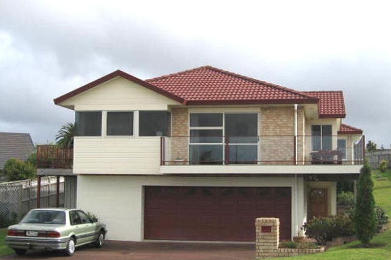 Photo of property in 7 San Valentino Drive, Henderson, Auckland, 0612