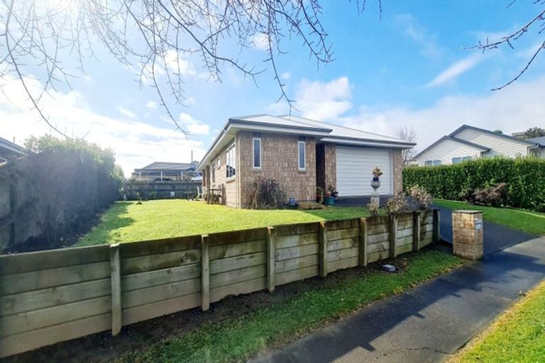 Photo of property in 11 Speranza Avenue, Otaki, 5512