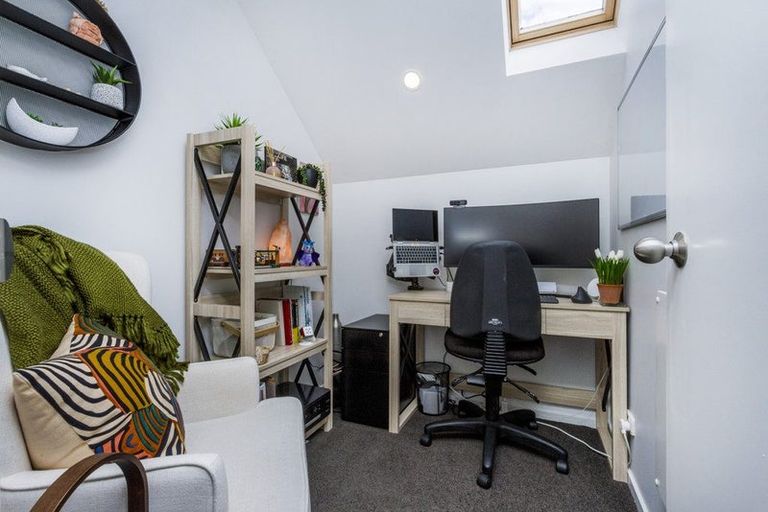 Photo of property in 13l Eban Avenue, Hillcrest, Auckland, 0627