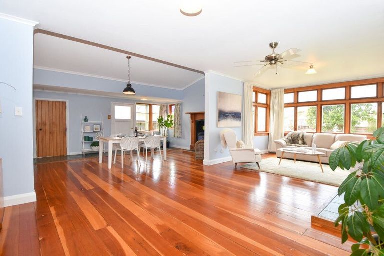 Photo of property in 62 Kent Street, Carterton, 5713