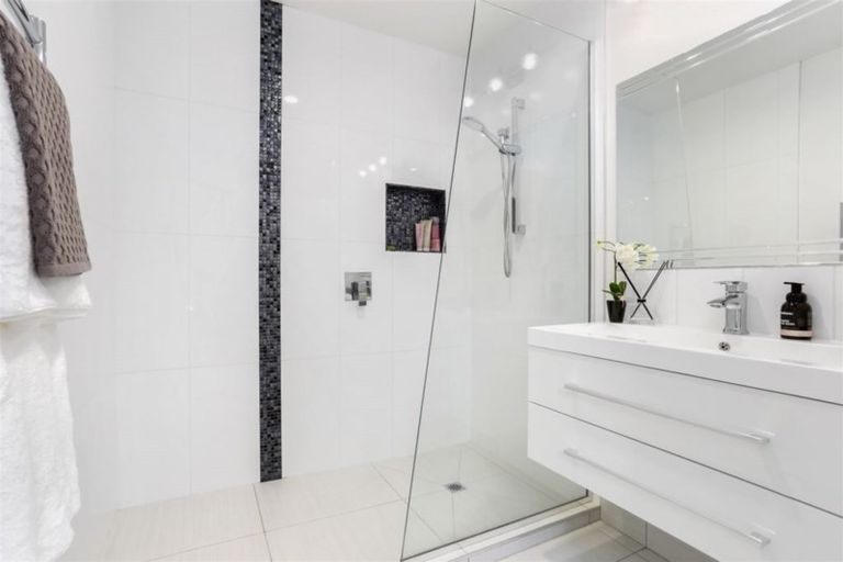 Photo of property in 3/11 Campbell Road, Takapuna, Auckland, 0622