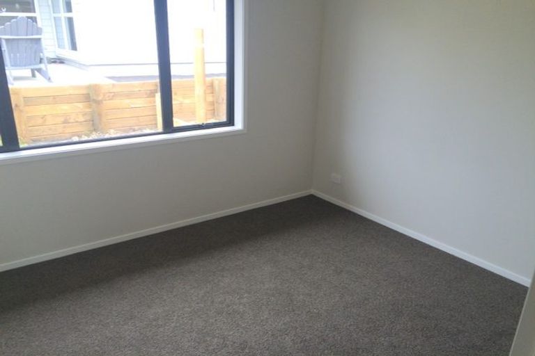 Photo of property in 3 Mill Grove, Riverhead, 0820