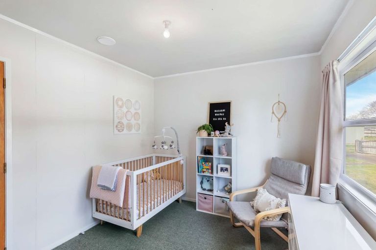 Photo of property in 69 Aquarius Drive, Kawaha Point, Rotorua, 3010