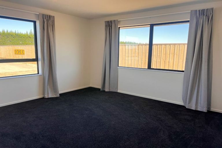 Photo of property in 157 Faringdon Boulevard, Rolleston, 7615