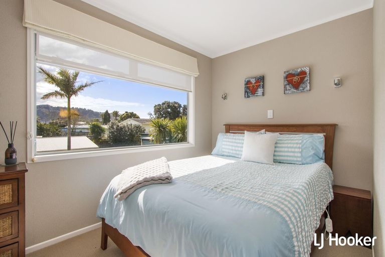 Photo of property in 4a Hillview Road, Waihi Beach, 3611