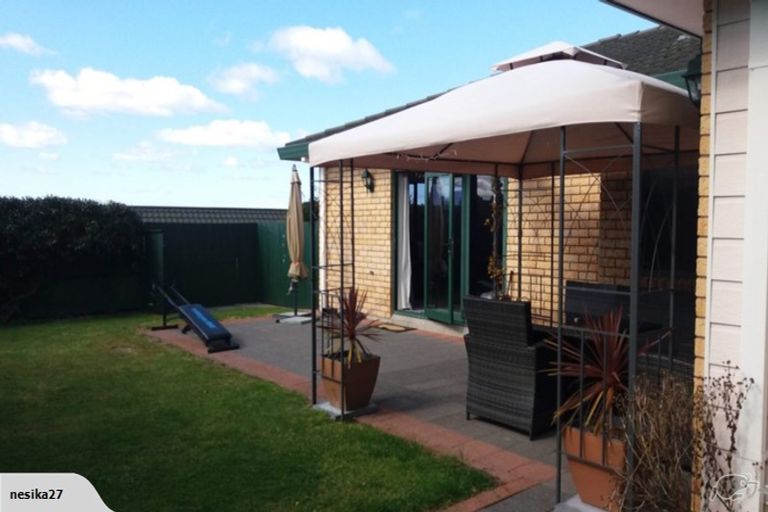 Photo of property in 12 Karamu Terrace, Pyes Pa, Tauranga, 3112