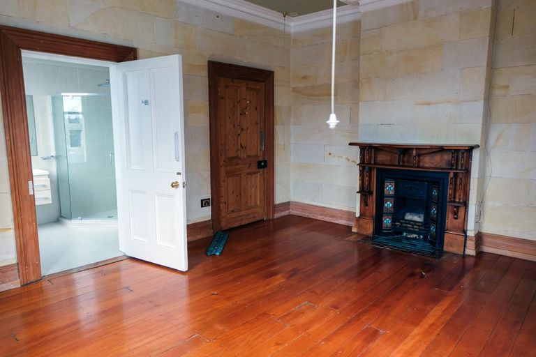 Photo of property in 1 Ure Street, South Hill, Oamaru, 9400