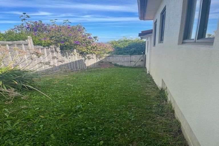 Photo of property in 29 Manu Place, Pinehill, Auckland, 0632