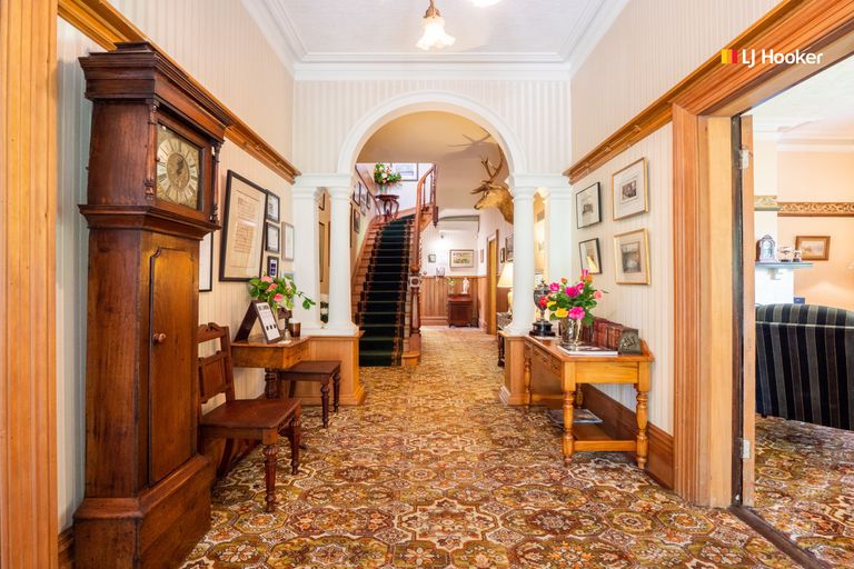 Photo of property in 504 Queens Drive, Dunedin Central, Dunedin, 9016