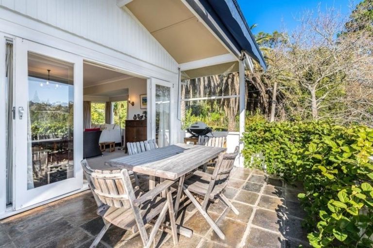 Photo of property in 188 Beach Road, Campbells Bay, Auckland, 0630