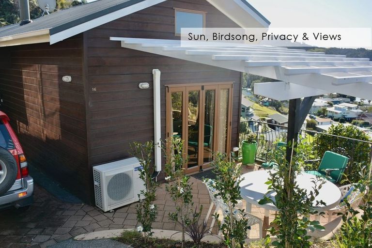 Photo of property in 16 Pine Grove, Tairua, 3508