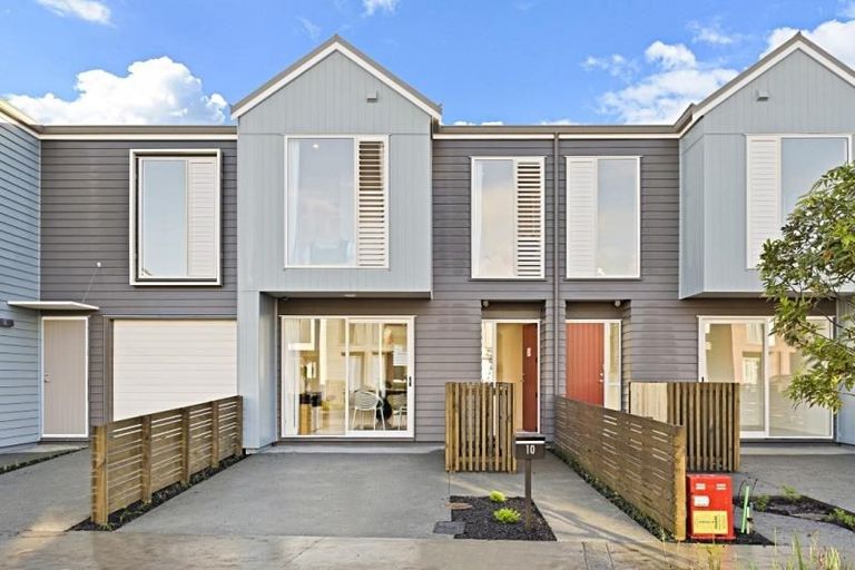Photo of property in 10 Plover Road, Hobsonville, Auckland, 0616