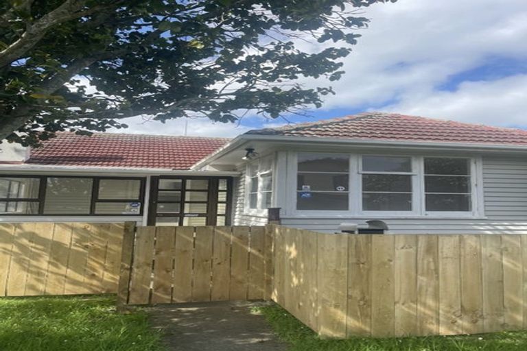 Photo of property in 8 Pembroke Street, Papatoetoe, Auckland, 2025