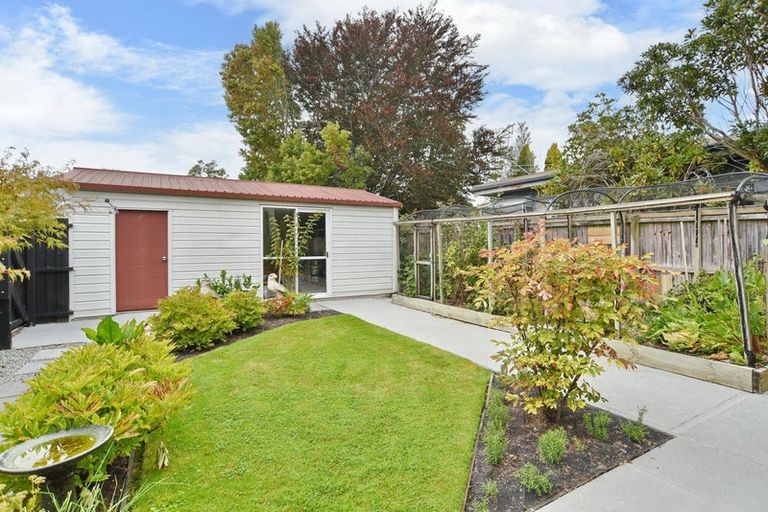 Photo of property in 1/7 Sefton Street, Belfast, Christchurch, 8051