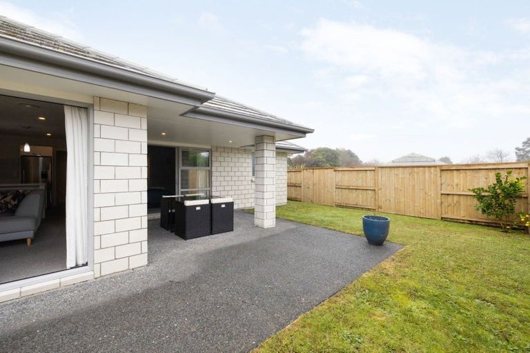 Photo of property in 16 Oolong Court, Huntington, Hamilton, 3210