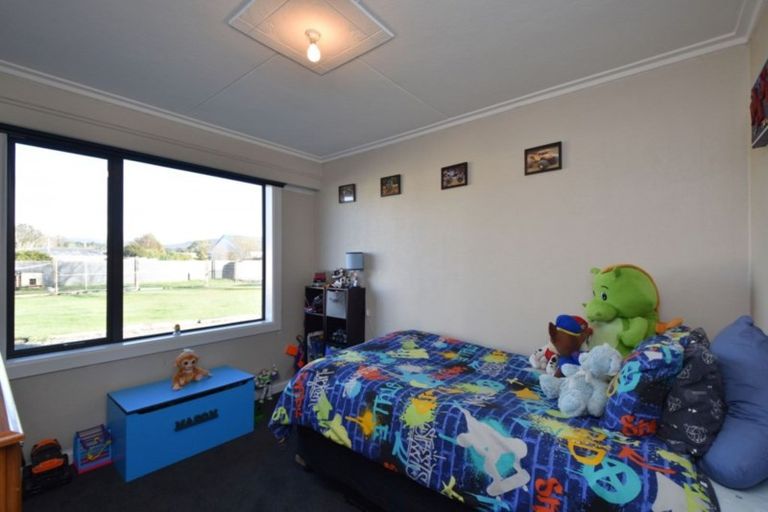 Photo of property in 33 Eton Street, Otautau, 9610