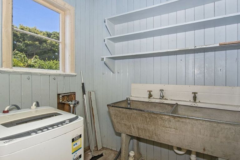 Photo of property in 54 Kamo Road, Kensington, Whangarei, 0112