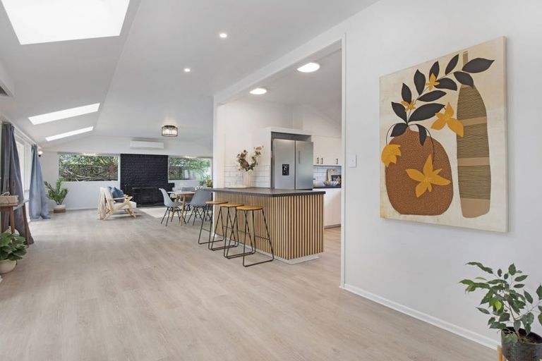 Photo of property in 18 Rimu Road, Raumati Beach, Paraparaumu, 5032