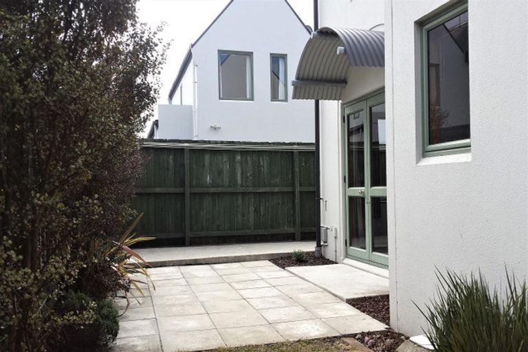 Photo of property in 2/13 Crohane Place, Addington, Christchurch, 8024
