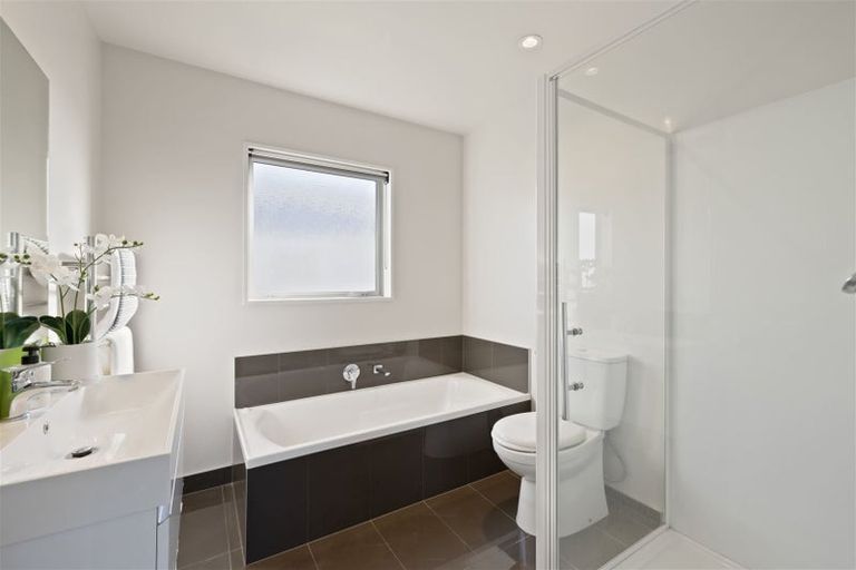 Photo of property in 1/49 Maxwell Street, Riccarton, Christchurch, 8041