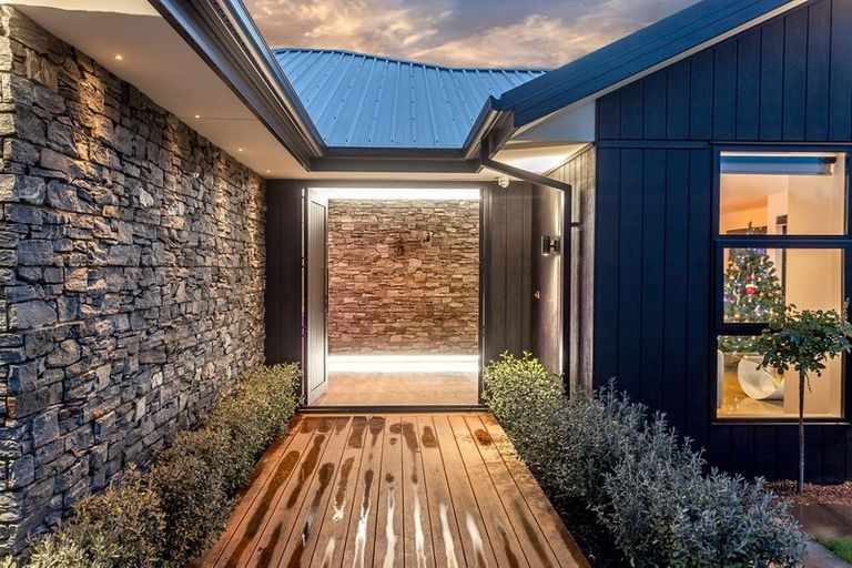 Photo of property in 19 Tiny Hill Drive, Rolleston, 7614