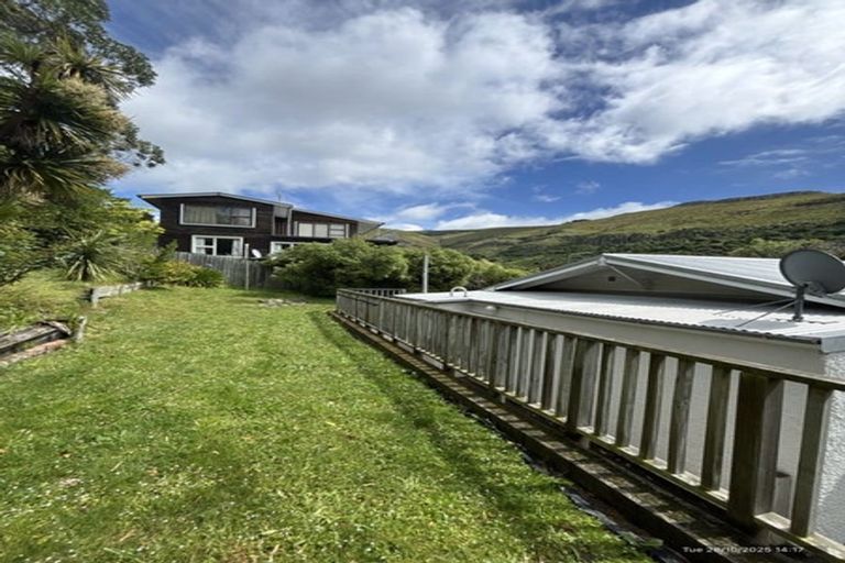 Photo of property in 2 Ocean View Terrace, Sumner, Christchurch, 8081