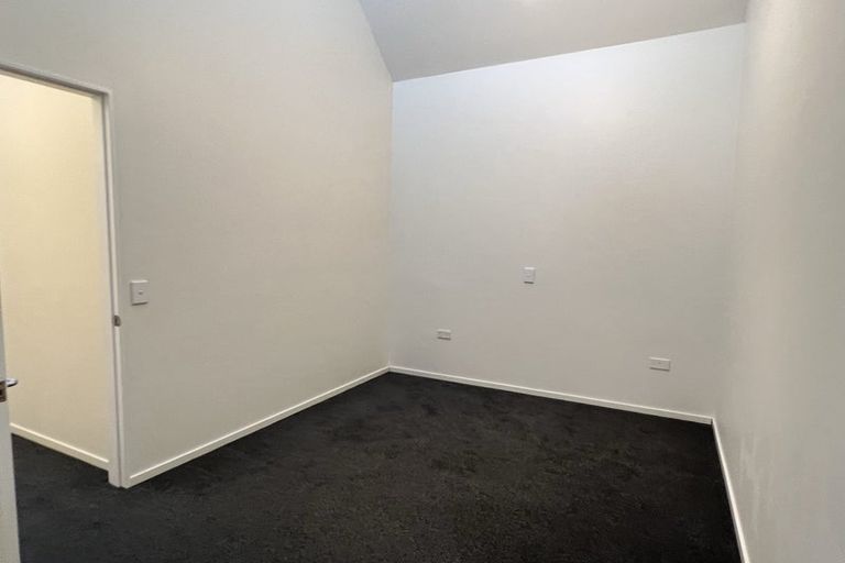 Photo of property in 31-41 Pirie Street, Mount Victoria, Wellington, 6011