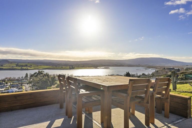 Photo of property in 14 Kingsgate Lane, Waihola, Milton, 9073