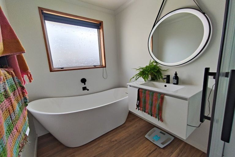 Photo of property in 215 Weld Street, Witherlea, Blenheim, 7201