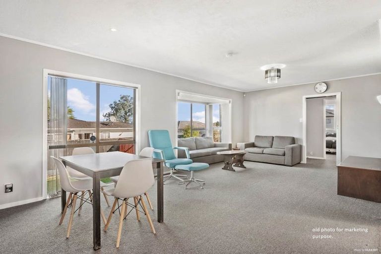 Photo of property in 64 Hyperion Drive, Randwick Park, Auckland, 2105