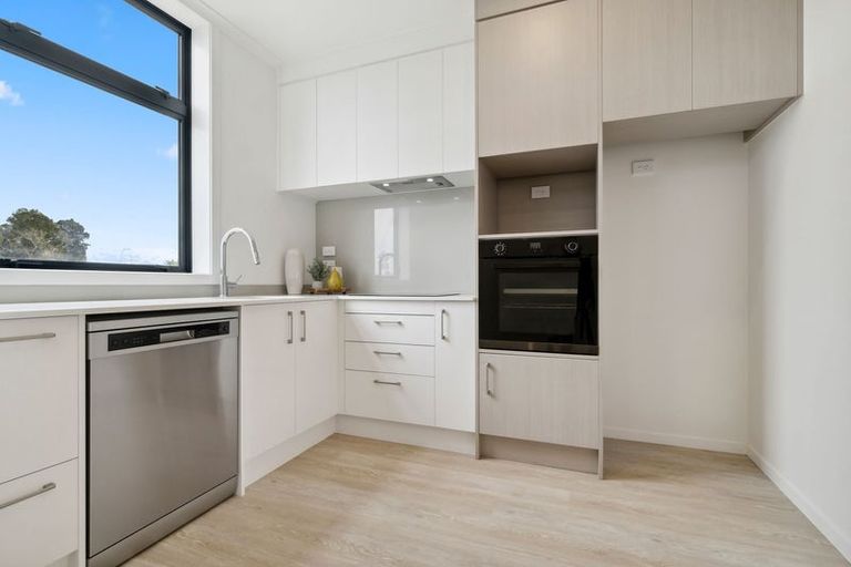 Photo of property in 15 Te Tihi Street, Wiri, Auckland, 2104