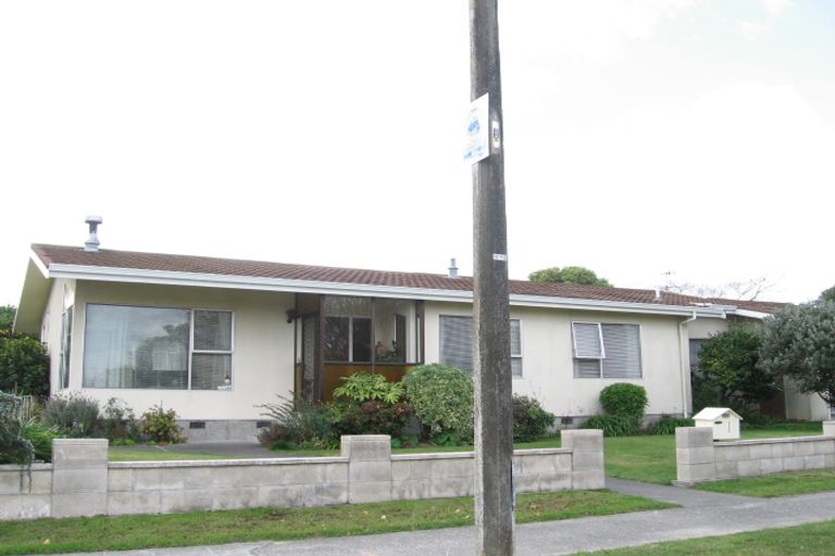 Photo of property in 1 Islington Place, Tamatea, Napier, 4112