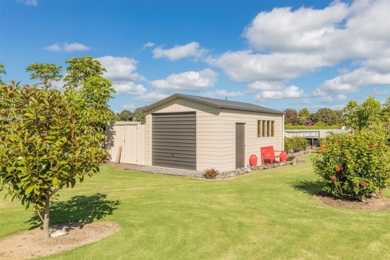 Photo of property in 6 Awhitu Road, Kerikeri, 0230