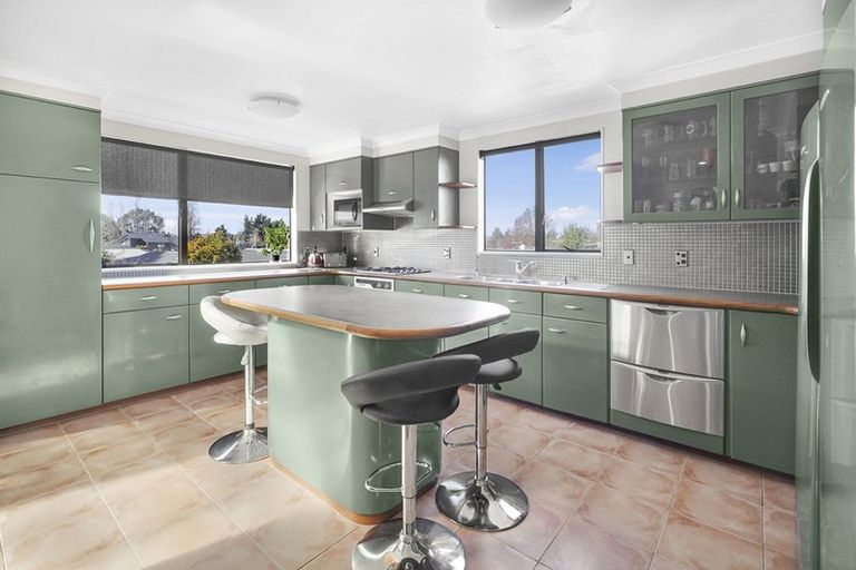 Photo of property in 33 Ranui Street, Dinsdale, Hamilton, 3204