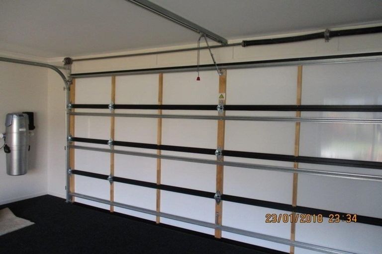 Photo of property in 20 Kaimanawa Road, Karaka, Papakura, 2113