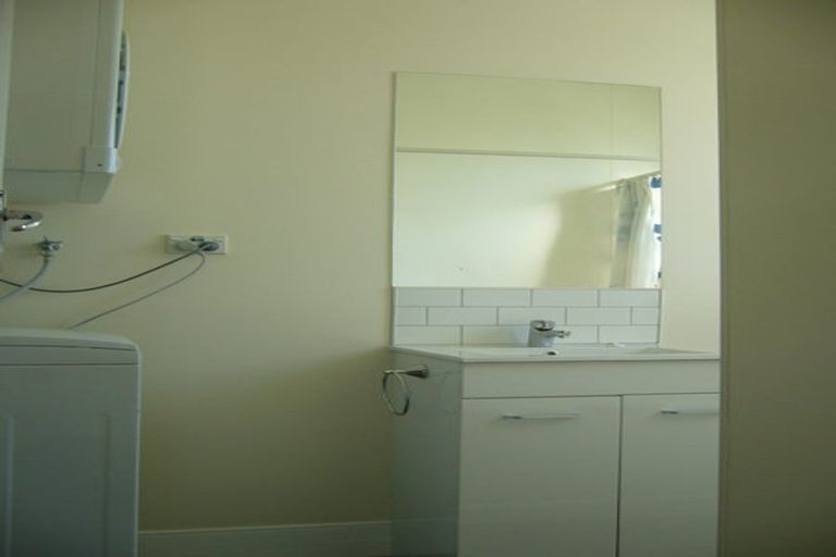 Photo of property in 77 Wilson Street, Newtown, Wellington, 6021