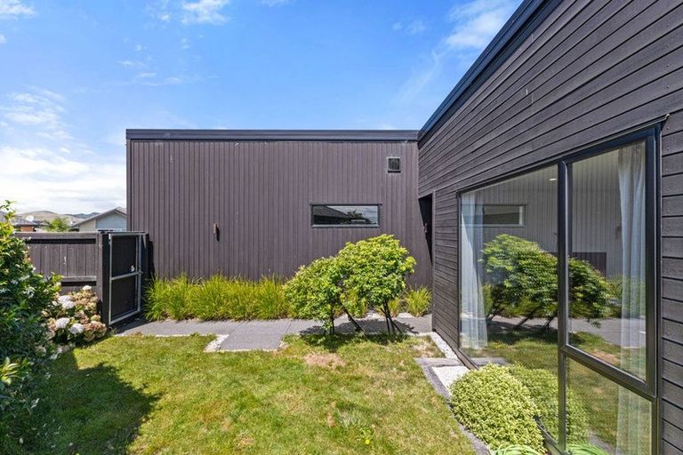 Photo of property in 11 Blaenavon Place, Halswell, Christchurch, 8025