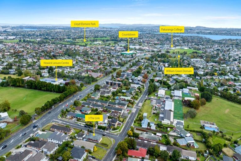 Photo of property in 3 The Link, Howick, Auckland, 2010