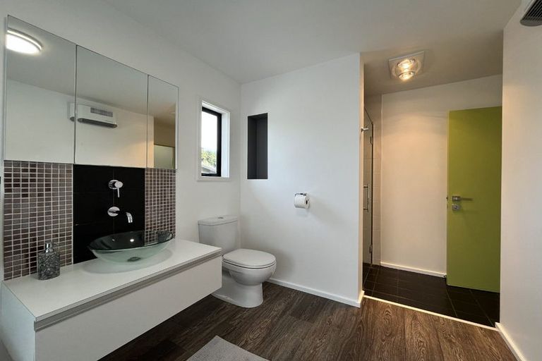 Photo of property in 37d Roto Street, Hurdon, New Plymouth, 4310