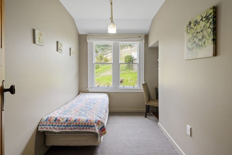 Photo of property in 575 Summit Road, Heathcote Valley, Christchurch, 8081