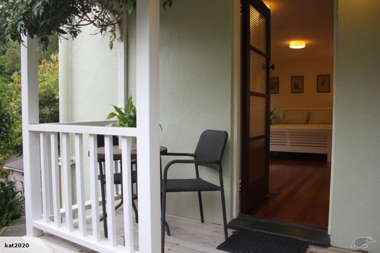 Photo of property in 4 Travers Street, Vogeltown, Wellington, 6021