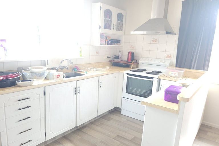 Photo of property in 15b Garnett Avenue, Forest Lake, Hamilton, 3200