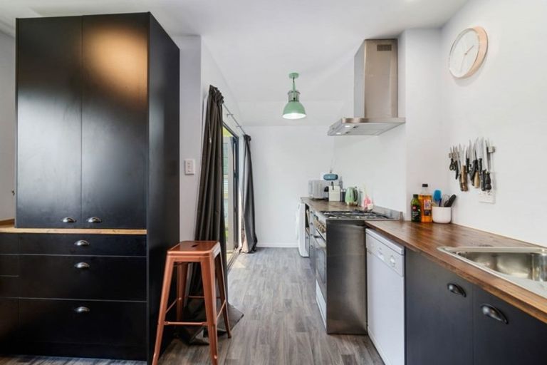 Photo of property in 16 Charles Road, Hannahs Bay, Rotorua, 3010