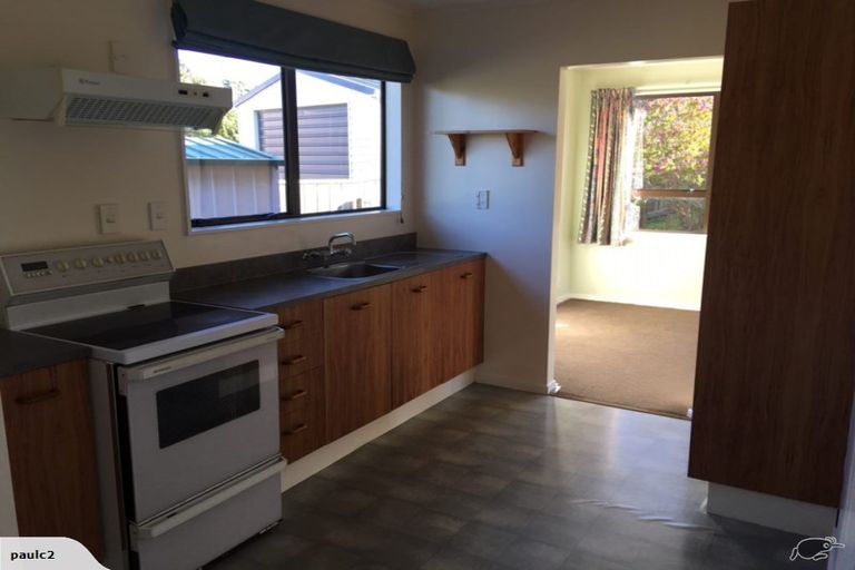 Photo of property in 47 Guadeloupe Crescent, Grenada Village, Wellington, 6037