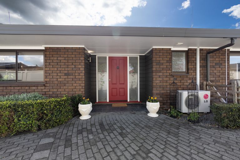 Photo of property in 10a Weld Street, Cambridge, 3434