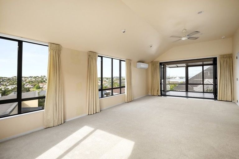 Photo of property in 2/25 Waimarie Street, Saint Heliers, Auckland, 1071