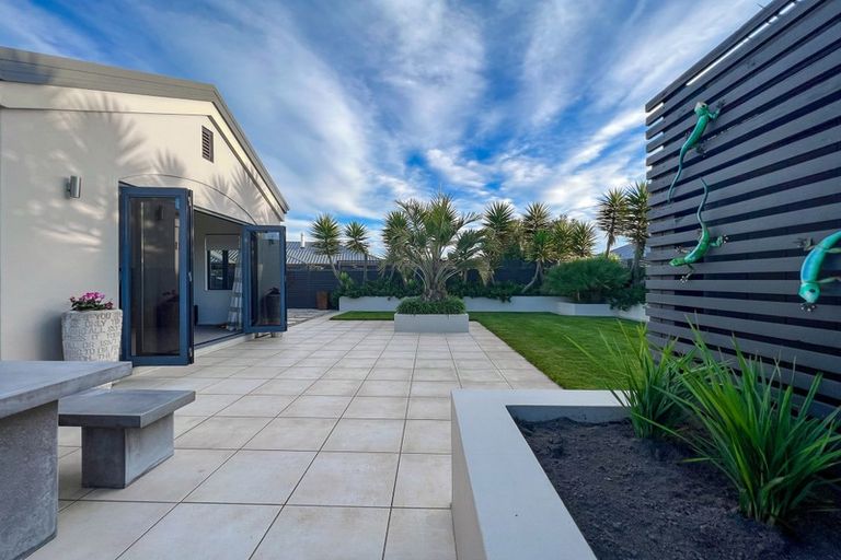 Photo of property in 66 Milns Road, Halswell, Christchurch, 8025